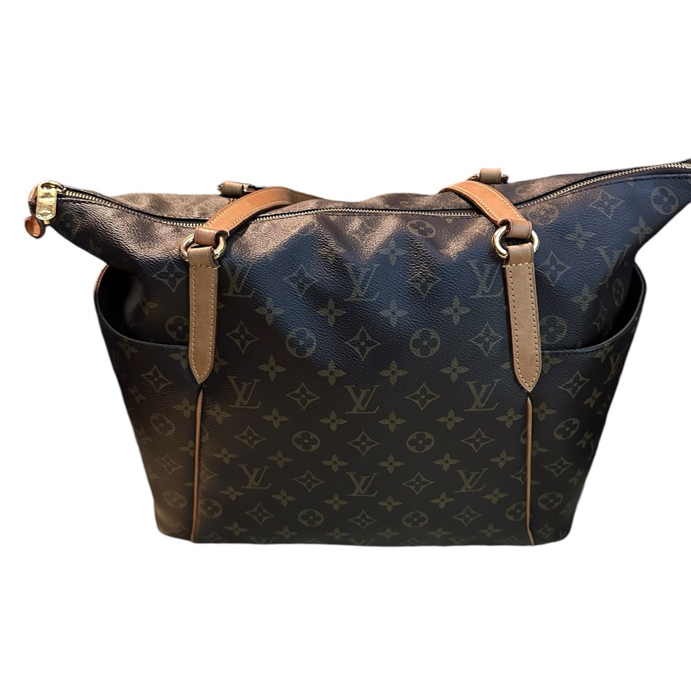 AUTH Louis Vuitton Monogrammed Totally GM Tote with Dust Bag. COA - Picture 3 of 15